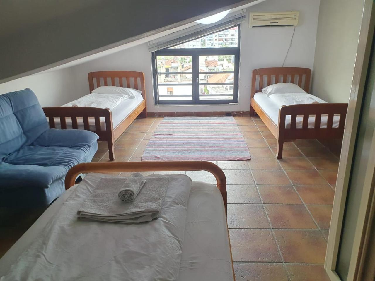 Cozy Big Apartment With Balcony ティラナ エクステリア 写真